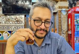 فیلم | کسایی زاده: کاسبان تحریم اجازه کار به هیچ رئیس جمهوری نمی دهند فیلم | کسایی زاده: کاسبان تحریم اجازه کار به هیچ رئیس جمهوری نمی دهند